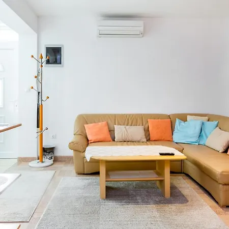 Apartment Ejla Medulin